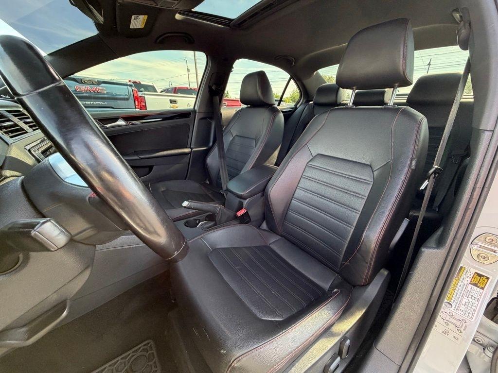 Volkswagen Jetta 2.0T GLI 6M 2017