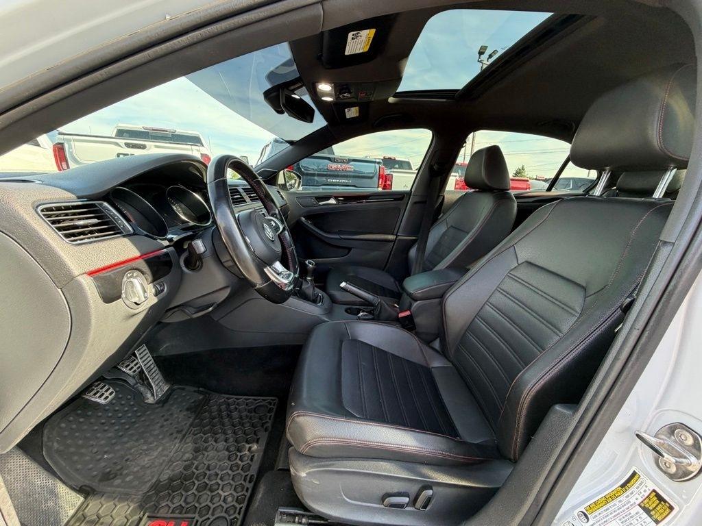 Volkswagen Jetta 2.0T GLI 6M 2017