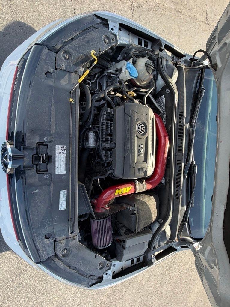 Volkswagen Jetta 2.0T GLI 6M 2017