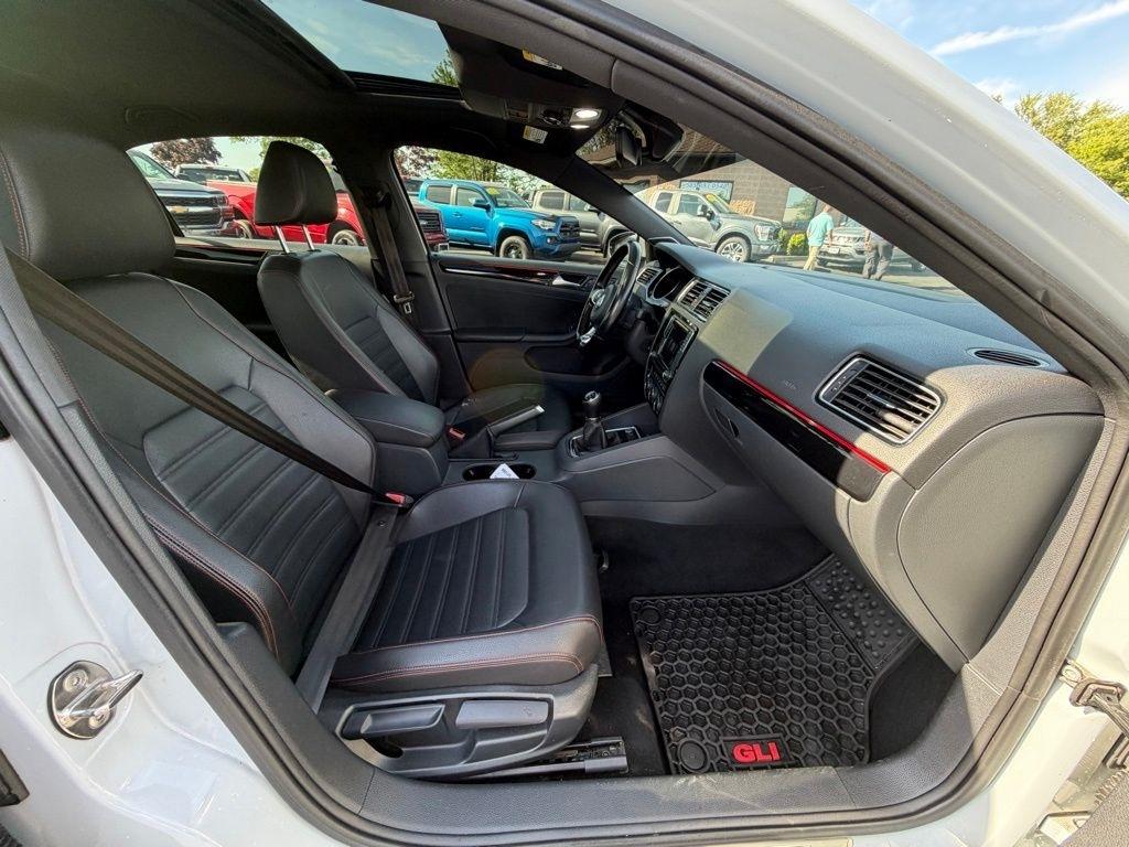 Volkswagen Jetta 2.0T GLI 6M 2017