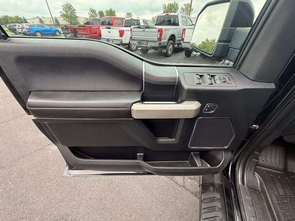 Ford F-150 Lariat SuperCrew 4WD 2018