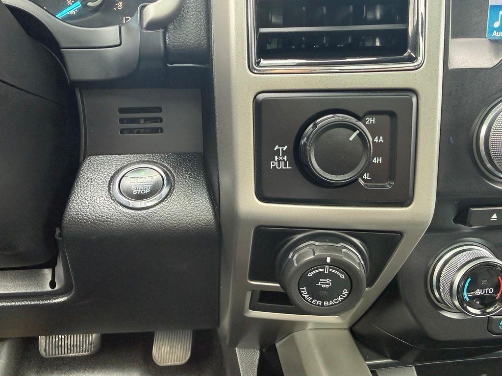 Ford F-150 Lariat SuperCrew 4WD 2018