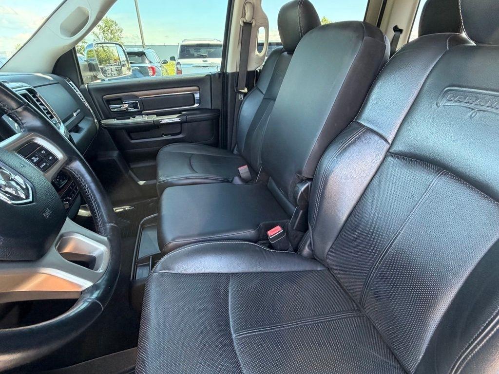 RAM 2500 Laramie Crew Cab SWB 4WD 2018