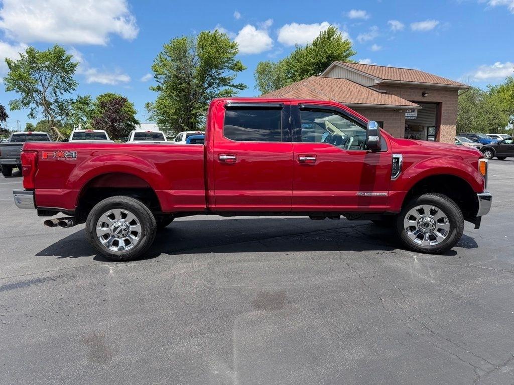 Ford F-350 SD Lariat Crew Cab 4WD 2018