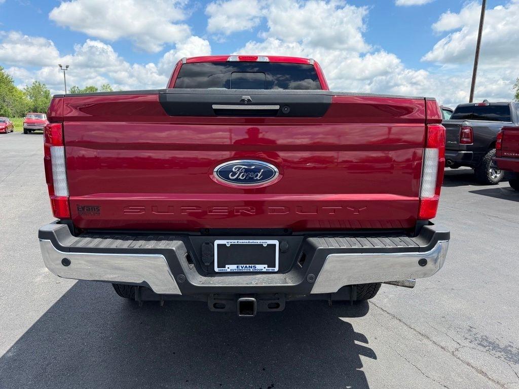Ford F-350 SD Lariat Crew Cab 4WD 2018