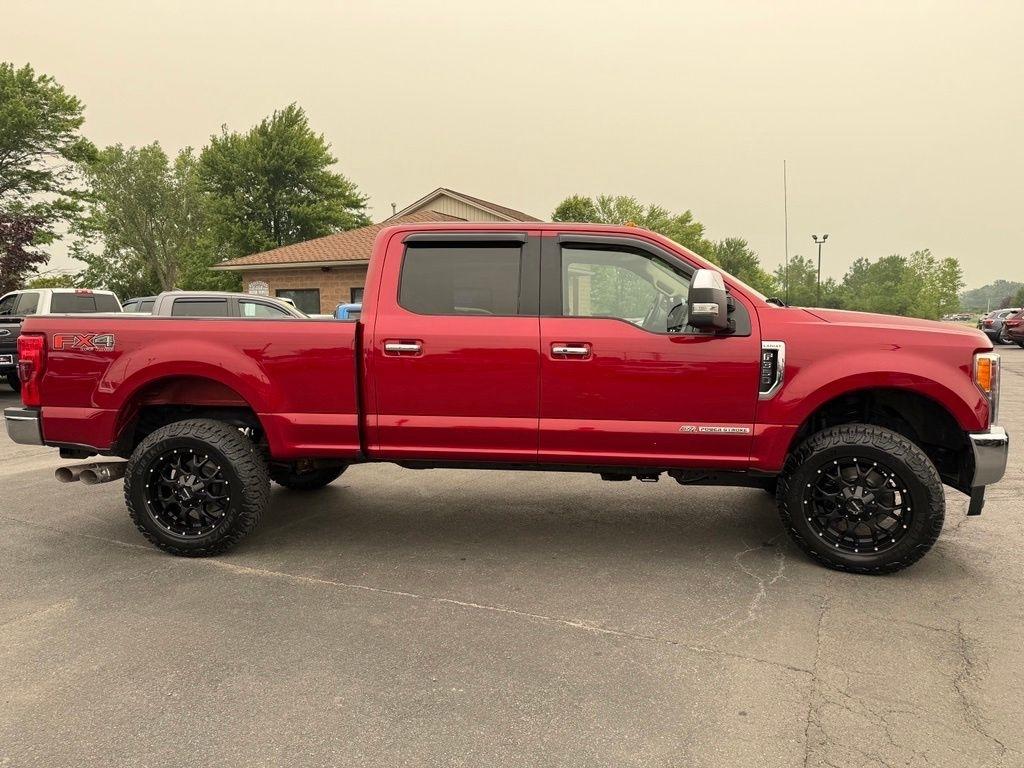 Ford F-350 SD Lariat Crew Cab 4WD 2018