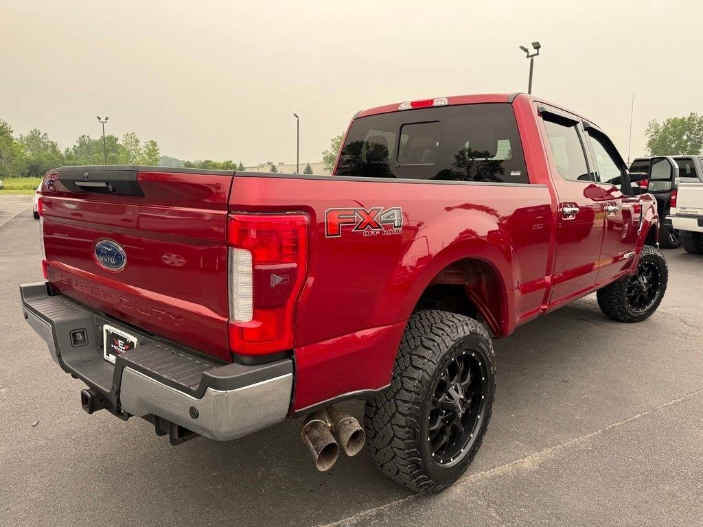 Ford F-350 SD Lariat Crew Cab 4WD 2018