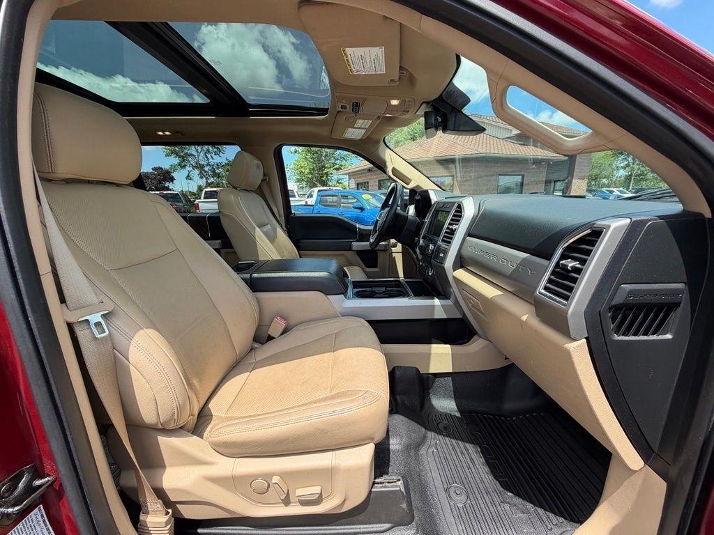 Ford F-350 SD Lariat Crew Cab 4WD 2018