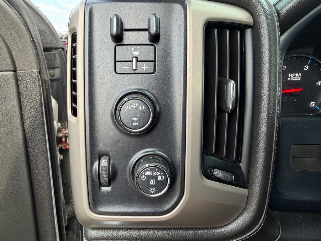 GMC Sierra 2500HD Denali Crew Cab 4WD 2019