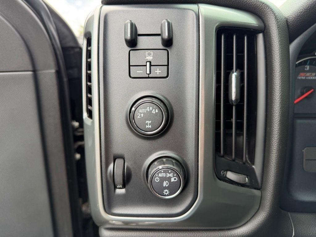 Chevrolet Silverado 1500 LT Double Cab 4WD 2018