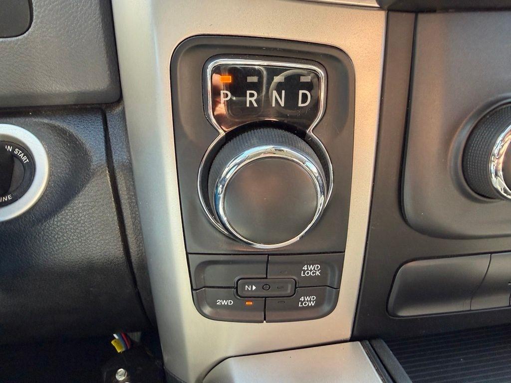 RAM 1500 Classic Warlock 4x4 Quad Cab 6'4" Box 2020