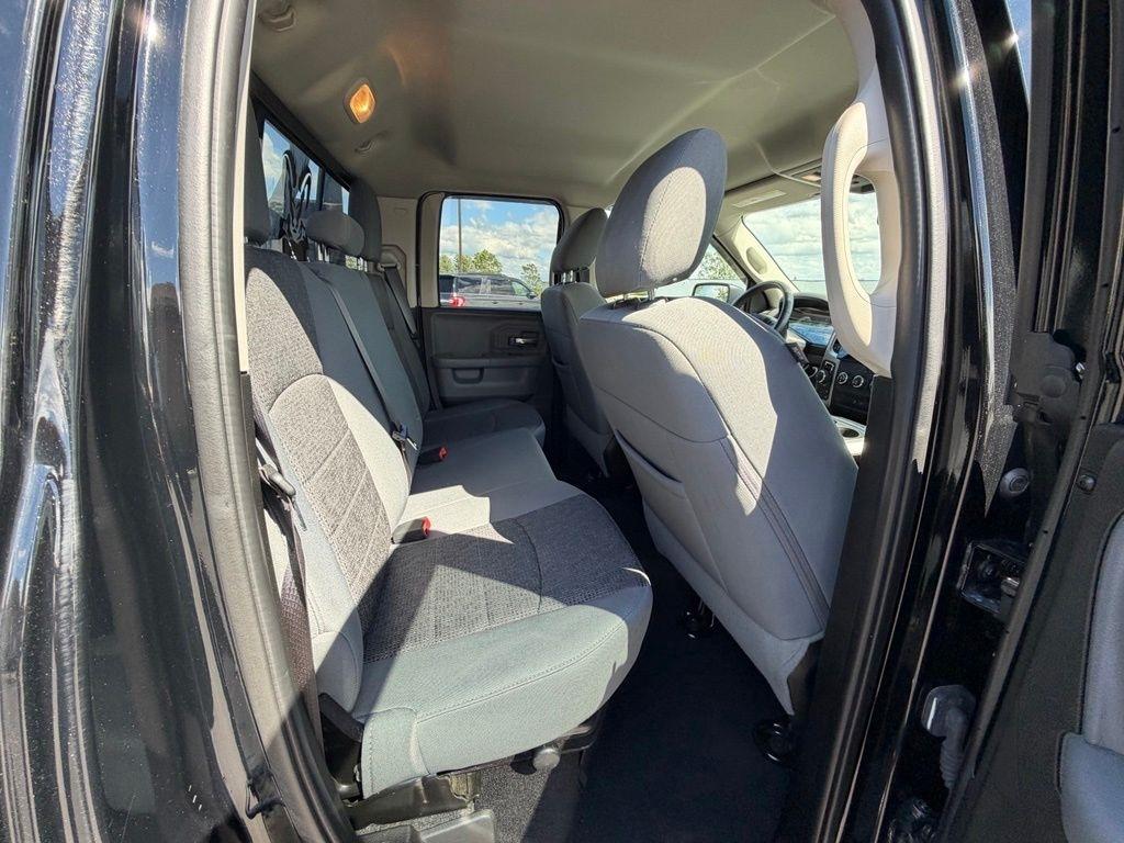 RAM 1500 Classic Warlock 4x4 Quad Cab 6'4" Box 2020