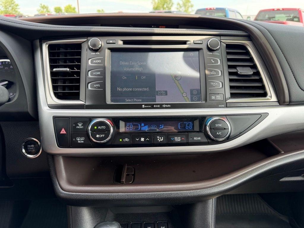 Toyota Highlander XLE AWD V6 2019