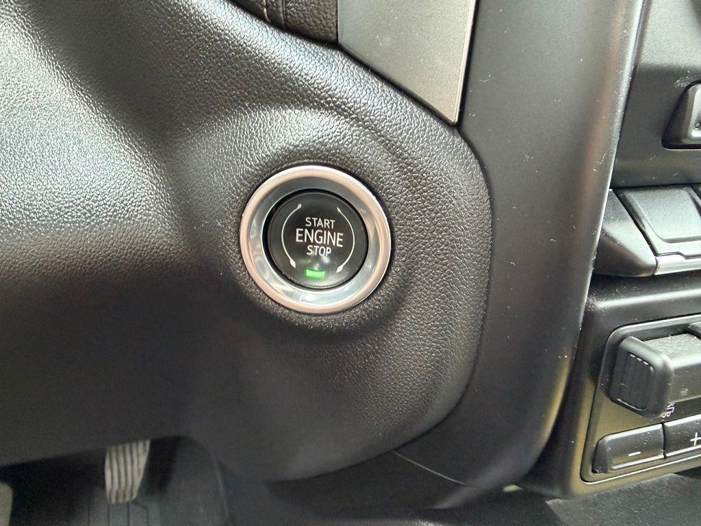 Chevrolet Silverado 1500 RST Crew Cab 4WD 2021