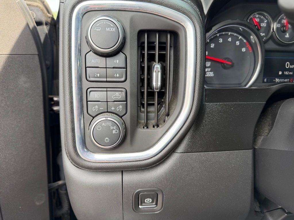 Chevrolet Silverado 1500 RST Crew Cab 4WD 2021