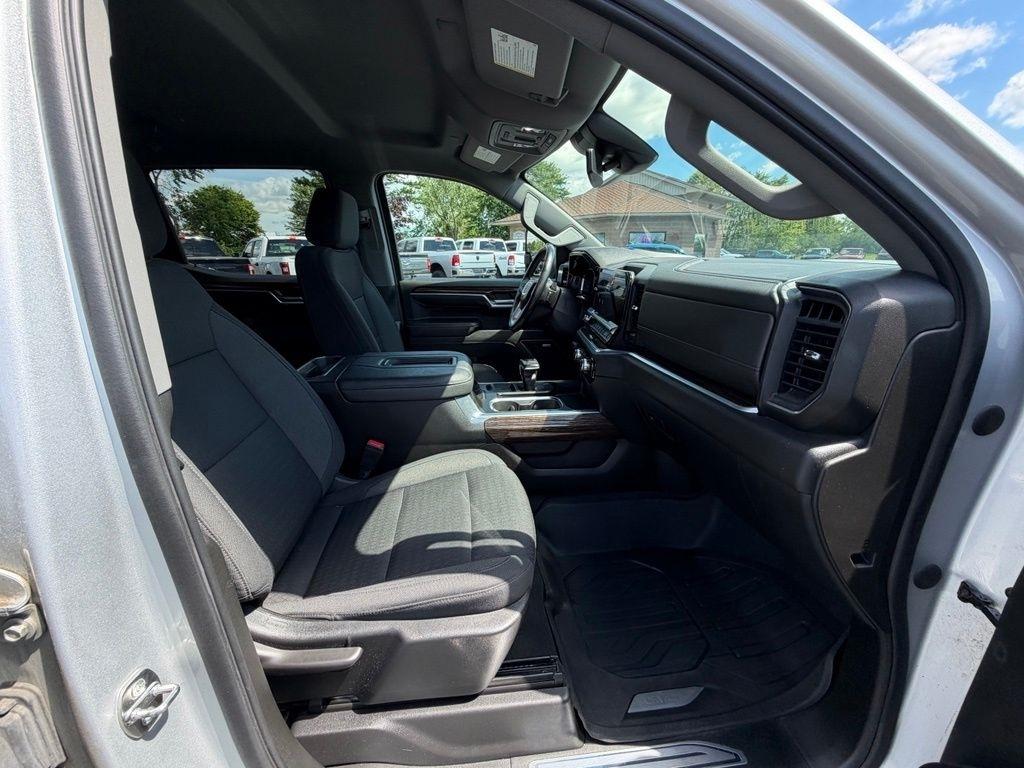 GMC Sierra 1500 Elevation Crew Cab 4WD 2022