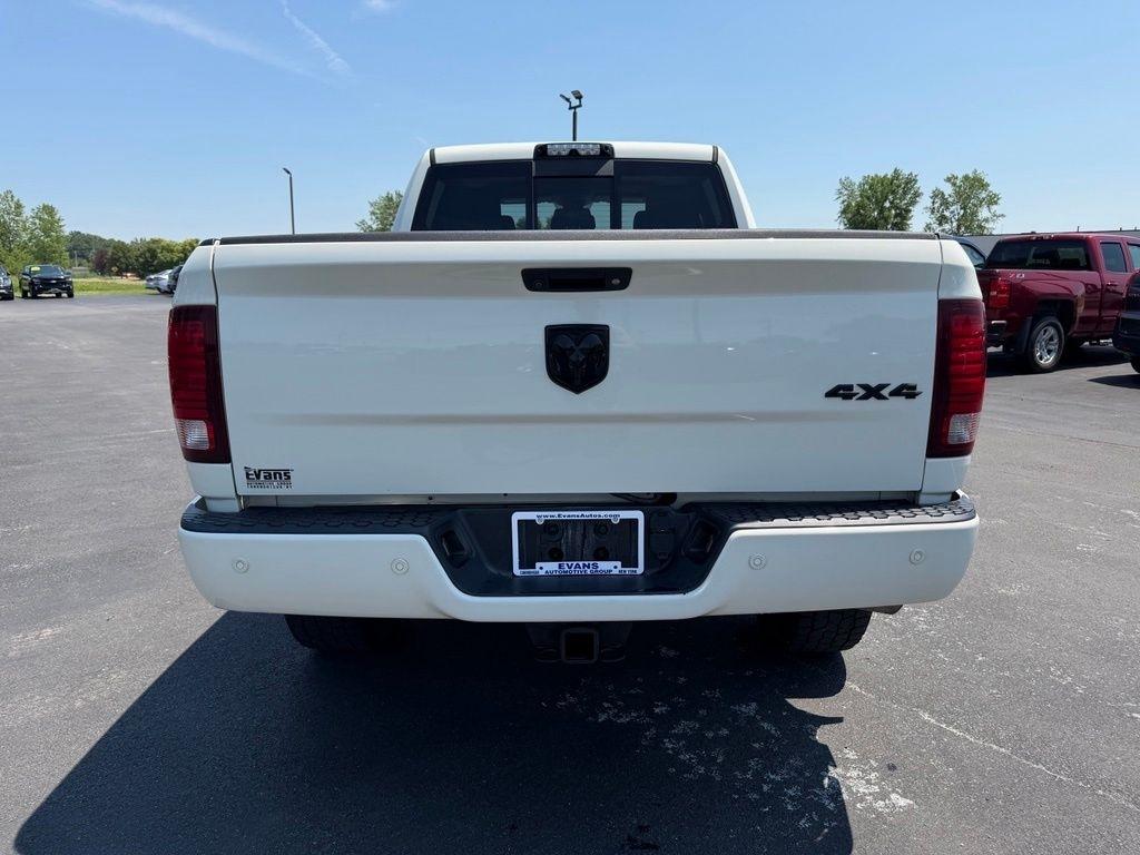 RAM 3500 Laramie Crew Cab 4WD 2017