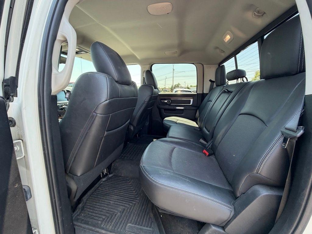 RAM 3500 Laramie Crew Cab 4WD 2017