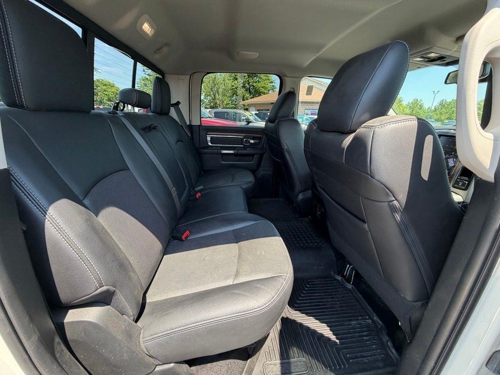 RAM 3500 Laramie Crew Cab 4WD 2017