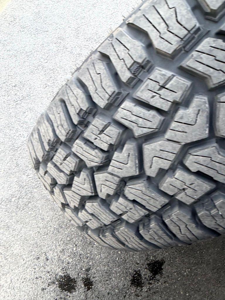 Ford F-350 SD XLT Crew Cab 4WD 2022