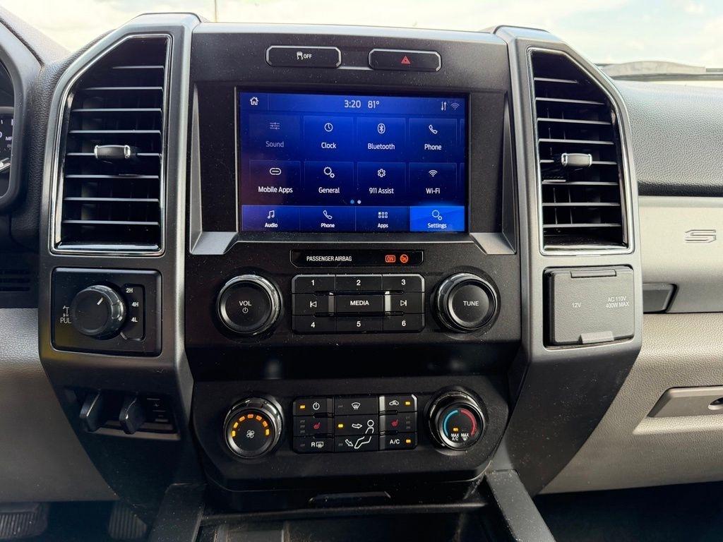 Ford F-350 SD XLT Crew Cab 4WD 2022