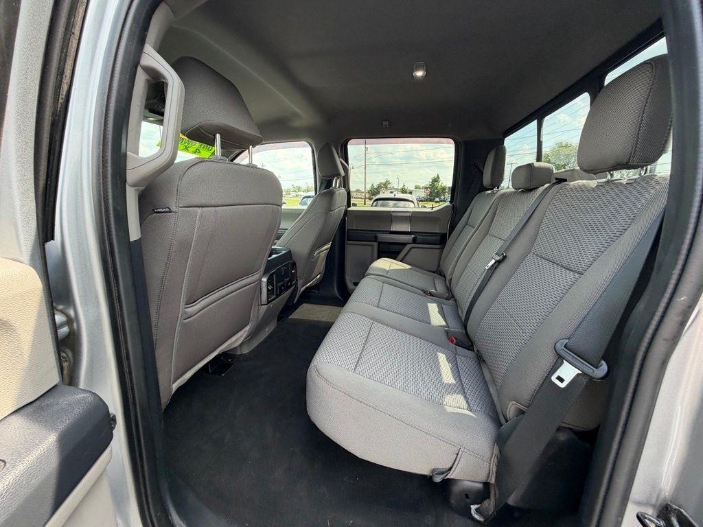 Ford F-350 SD XLT Crew Cab 4WD 2022