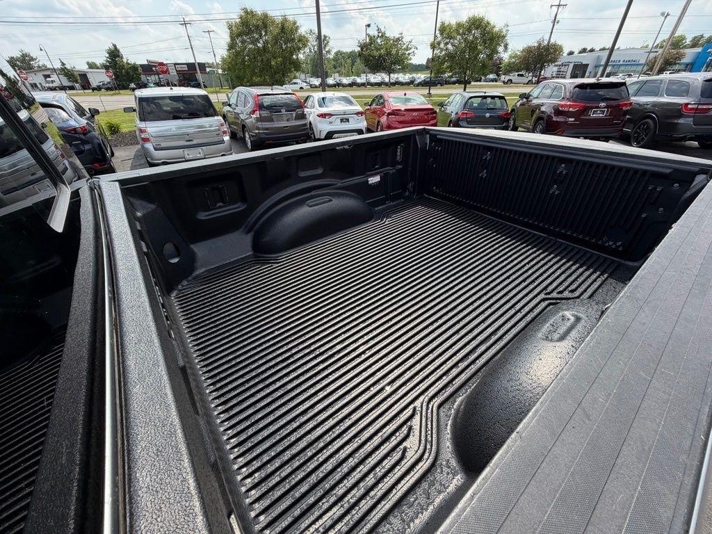 Ford F-350 SD XLT Crew Cab 4WD 2022