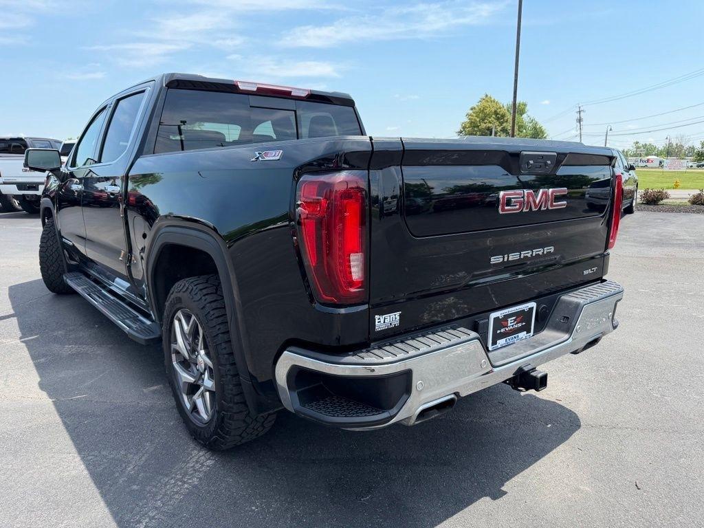GMC Sierra 1500 SLT Crew Cab 4WD 2022