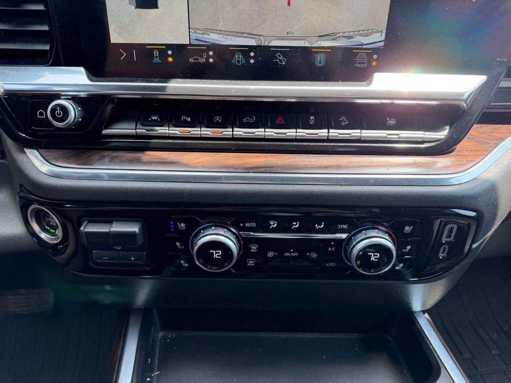 GMC Sierra 1500 SLT Crew Cab 4WD 2022