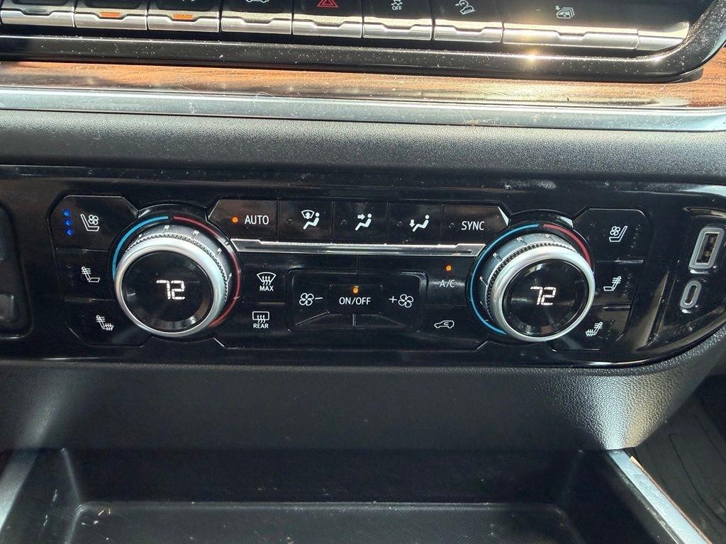 GMC Sierra 1500 SLT Crew Cab 4WD 2022