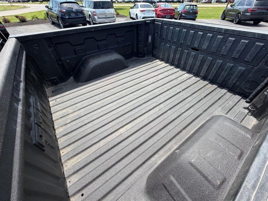 GMC Sierra 1500 SLT Crew Cab 4WD 2022