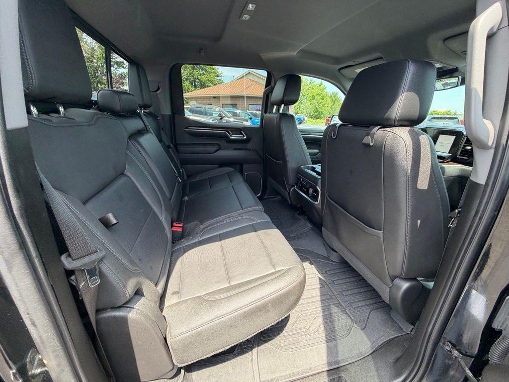 GMC Sierra 1500 SLT Crew Cab 4WD 2022