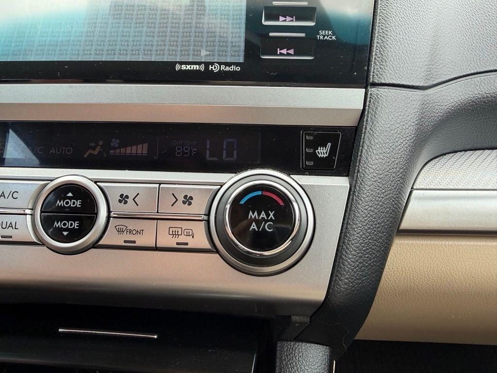 Subaru Legacy 2.5i Premium 2015