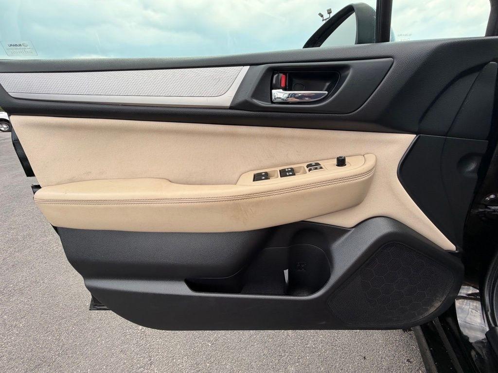 Subaru Legacy 2.5i Premium 2015