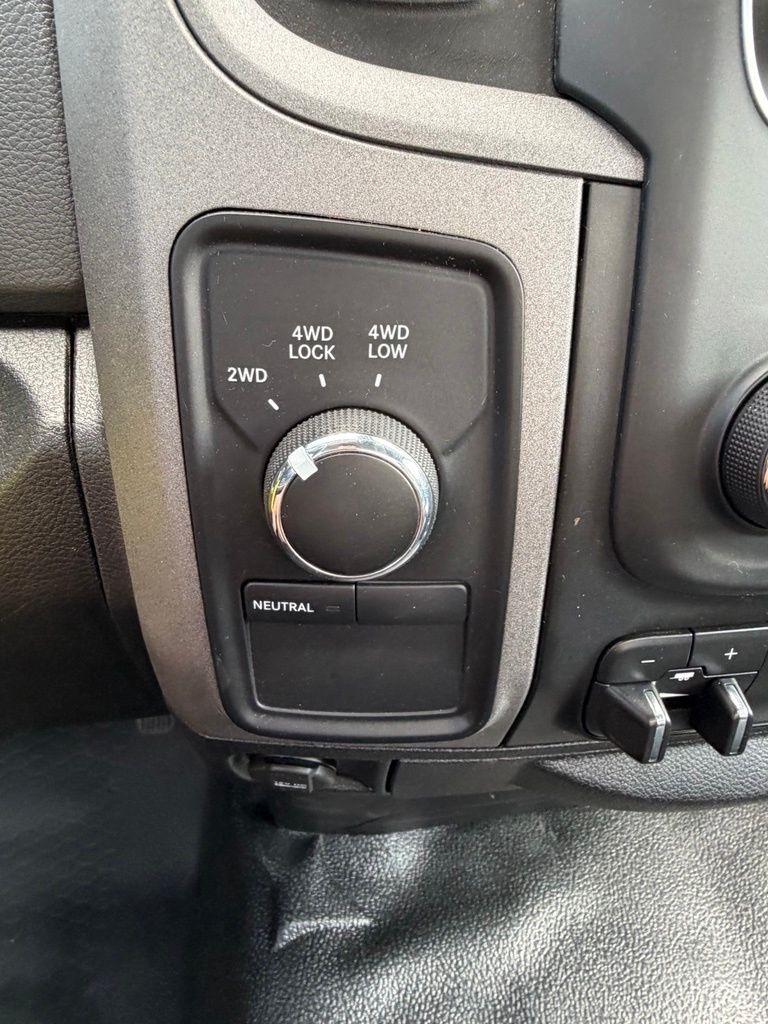 RAM 2500 Tradesman Regular Cab 4WD 2018