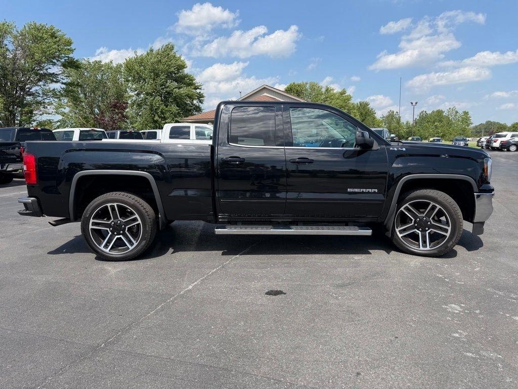 GMC Sierra 1500 SLE Double Cab 4WD 2017