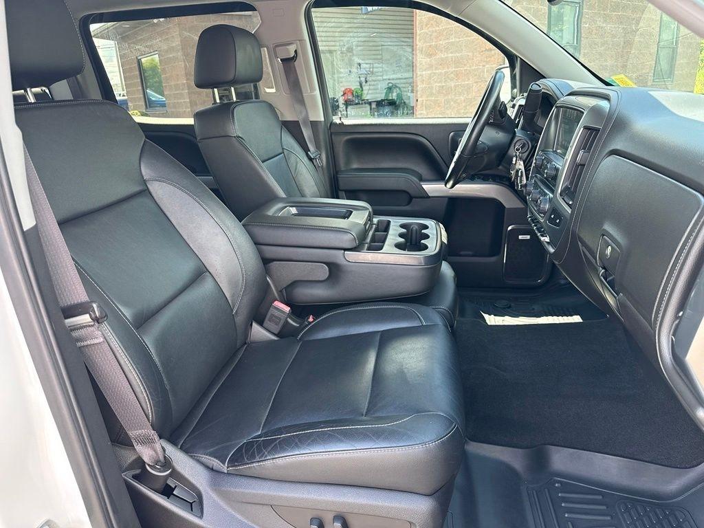 Chevrolet Silverado 1500 LTZ Crew Cab 4WD 2017