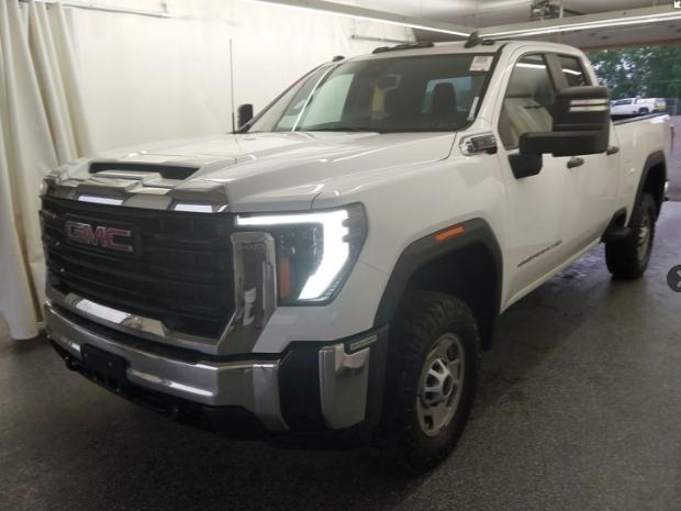 GMC Sierra 2500HD Pro Double Cab 4WD SB 2024