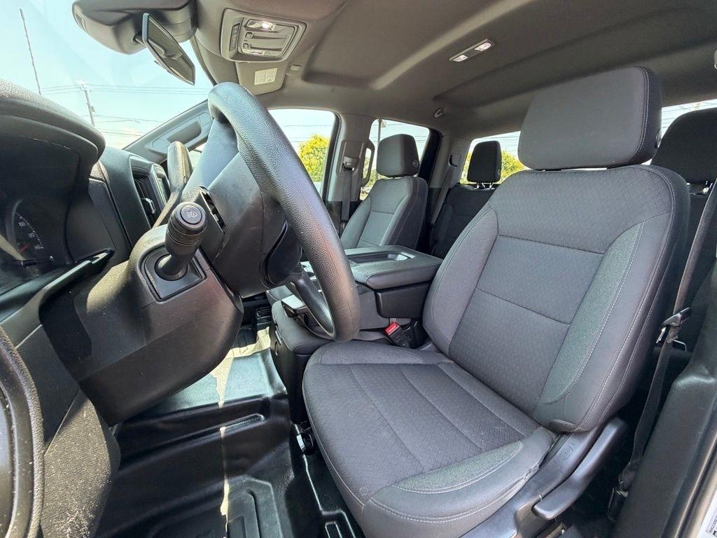 GMC Sierra 2500HD Pro Double Cab 4WD SB 2024