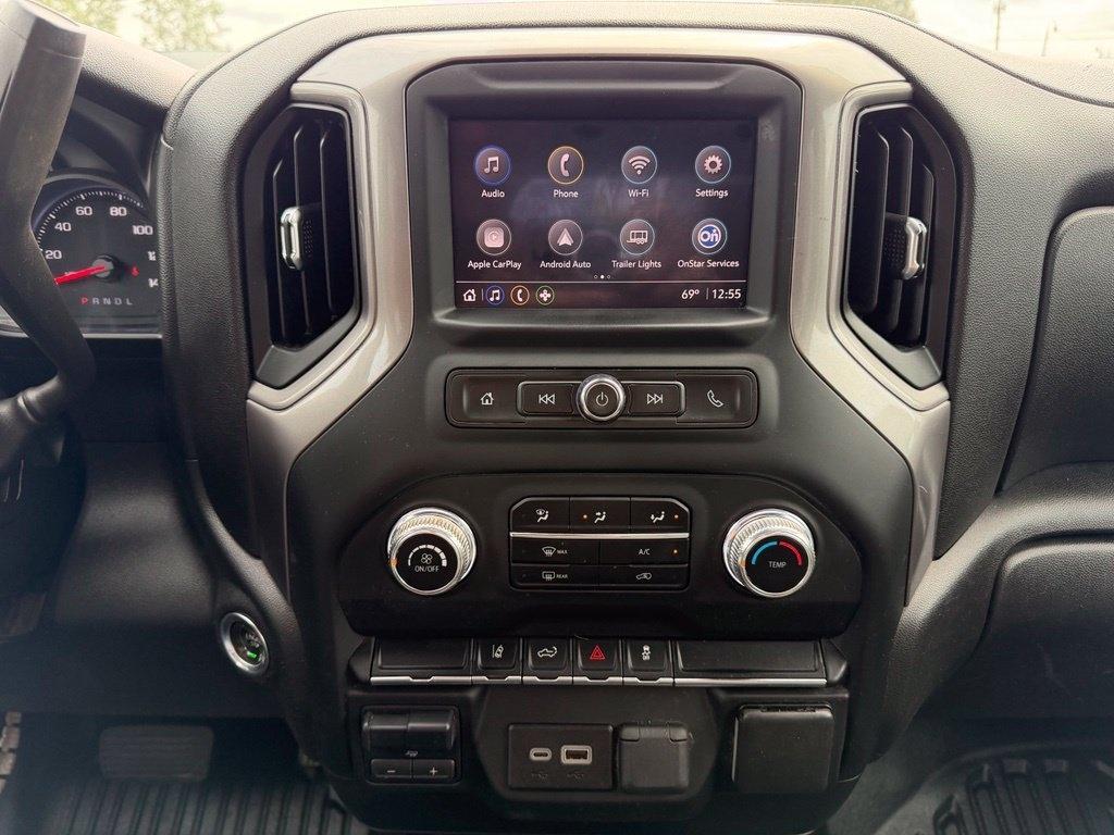 GMC Sierra 2500HD Pro Double Cab 4WD SB 2024