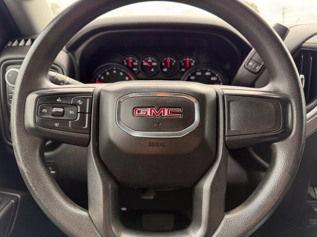 GMC Sierra 2500HD Pro Double Cab 4WD SB 2024