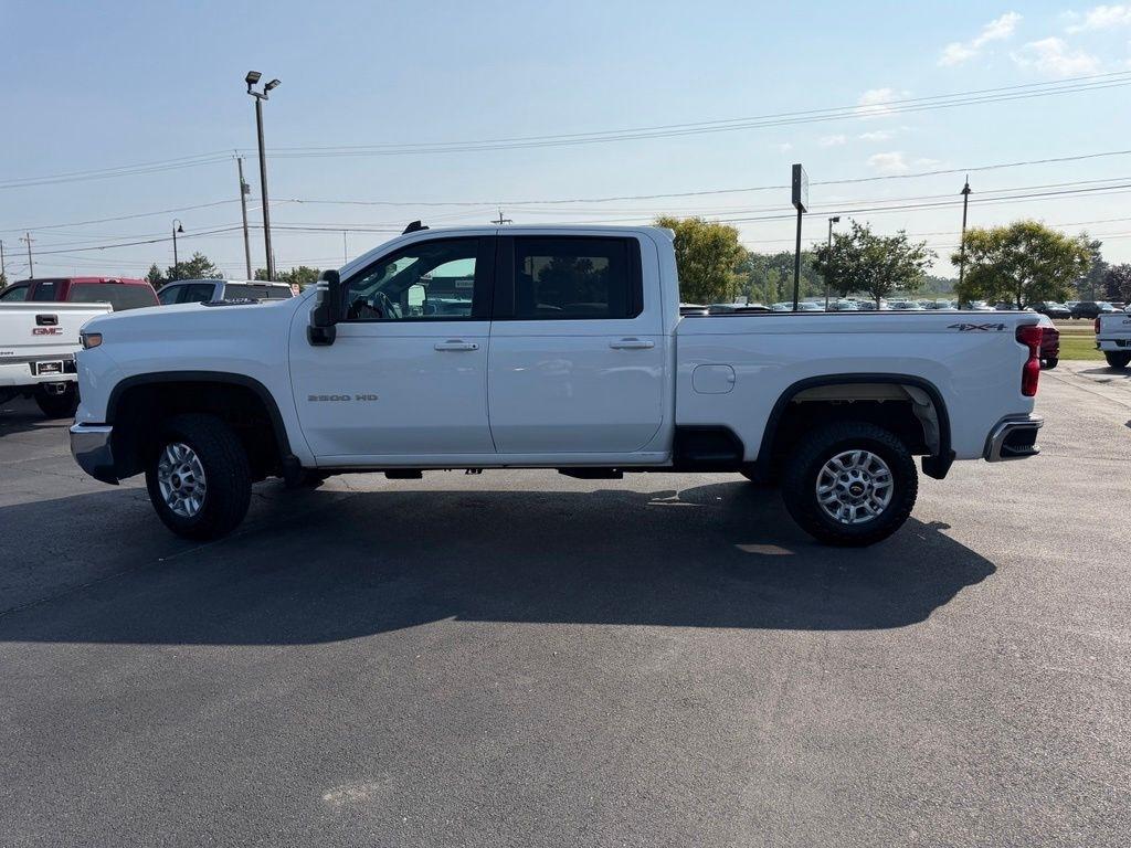Chevrolet Silverado 2500HD LT Crew Cab Short Bed 4WD 2024