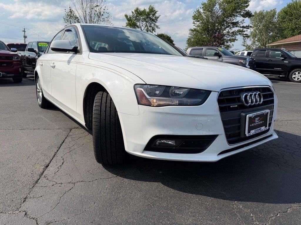 Audi A4 2.0T Sedan quattro Tiptronic 2014