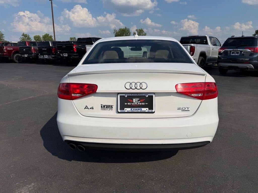 Audi A4 2.0T Sedan quattro Tiptronic 2014