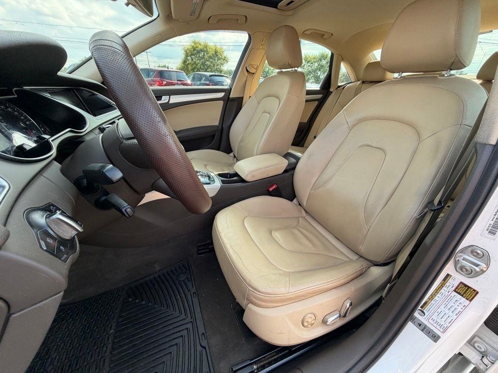 Audi A4 2.0T Sedan quattro Tiptronic 2014