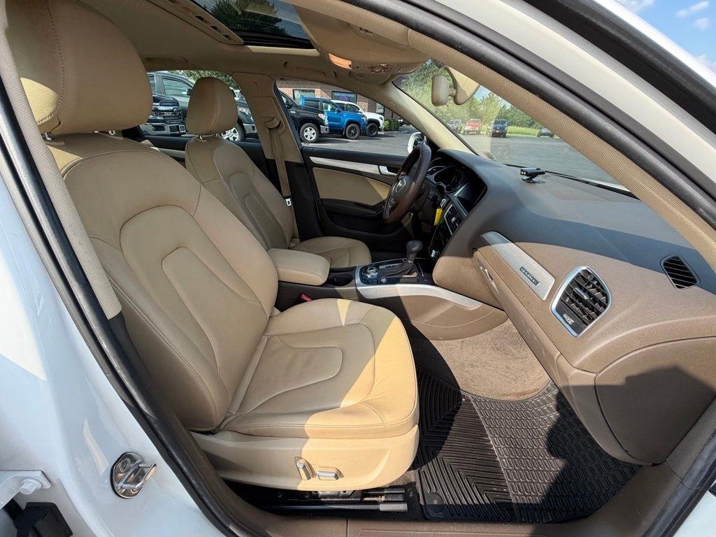 Audi A4 2.0T Sedan quattro Tiptronic 2014