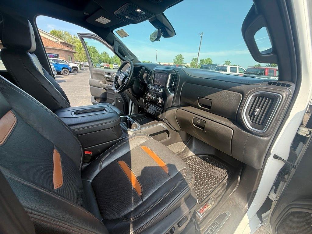 GMC Sierra 3500HD AT4 Crew Cab 4WD 2021