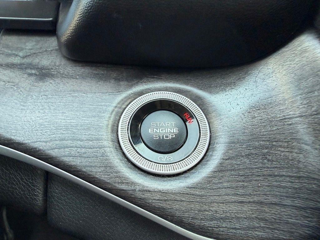 Jeep Grand Cherokee Limited 4WD 2021