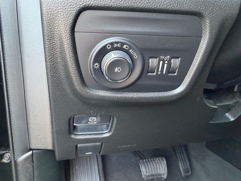 Jeep Grand Cherokee Limited 4WD 2021