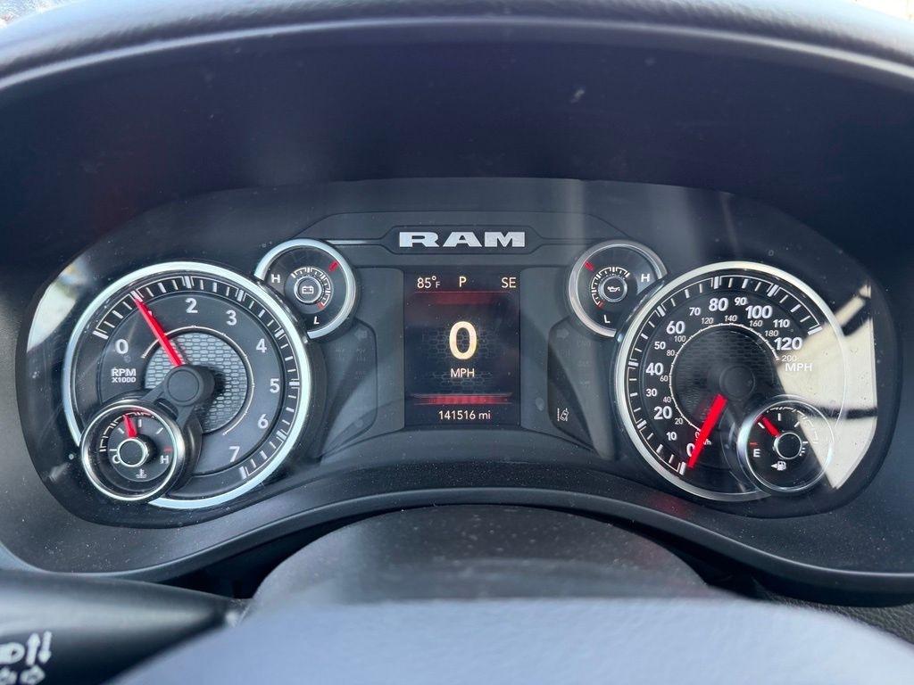 RAM 1500 Big Horn Crew Cab SWB 4WD 2023